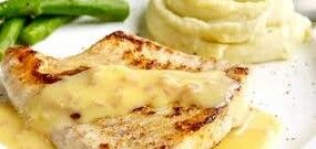 Pavé de turbot sauce homard aux cèpe 300g