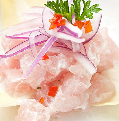 Tartare de filet de dorade coupé main